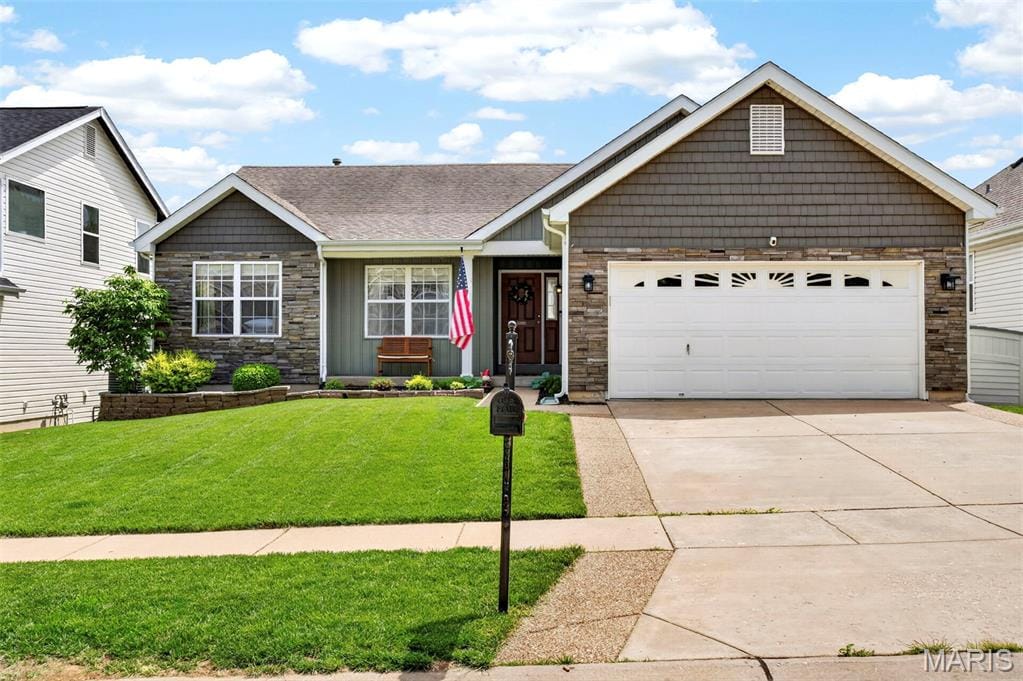 192 Roxbury Drive