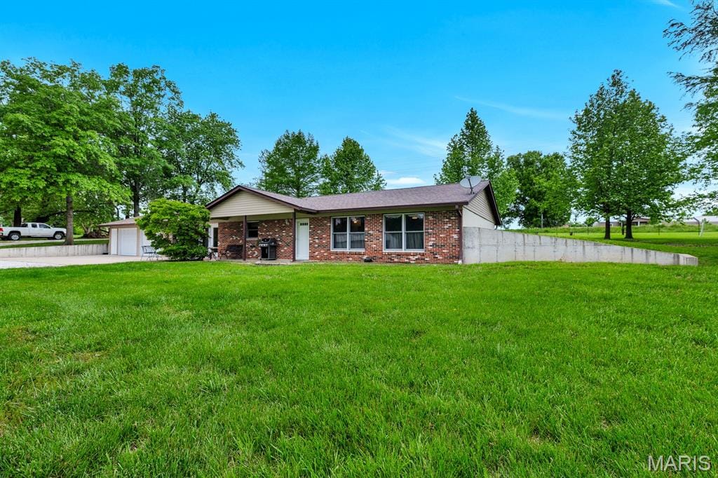 2428 E Highway 47
