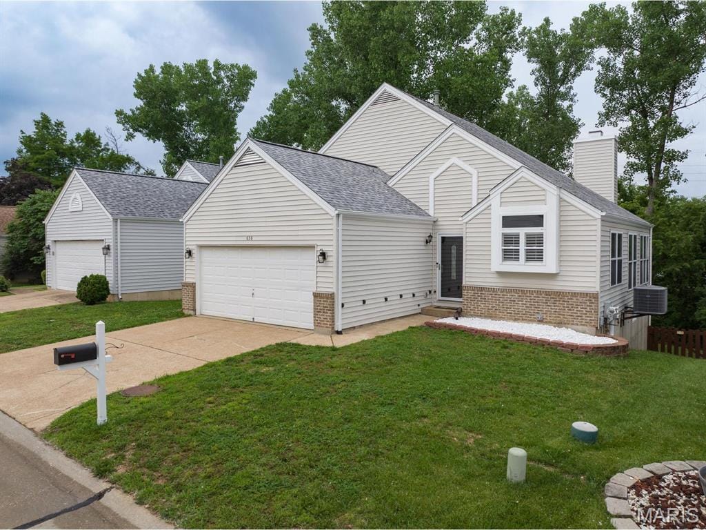 638 Cascade Lake Court