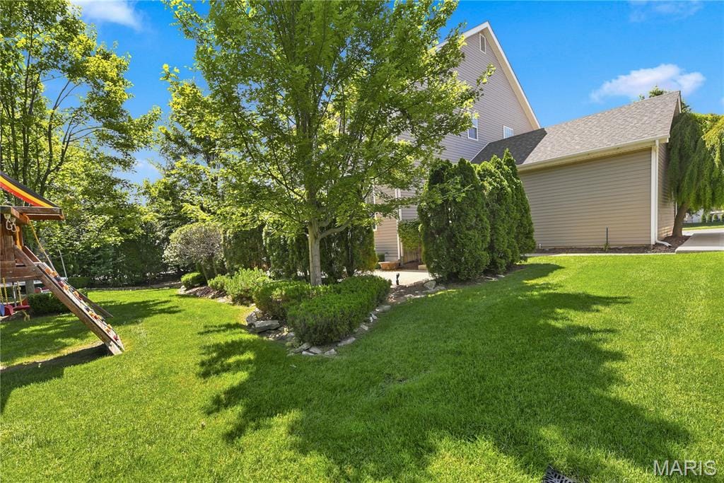 5500 Wooded Creek Drive